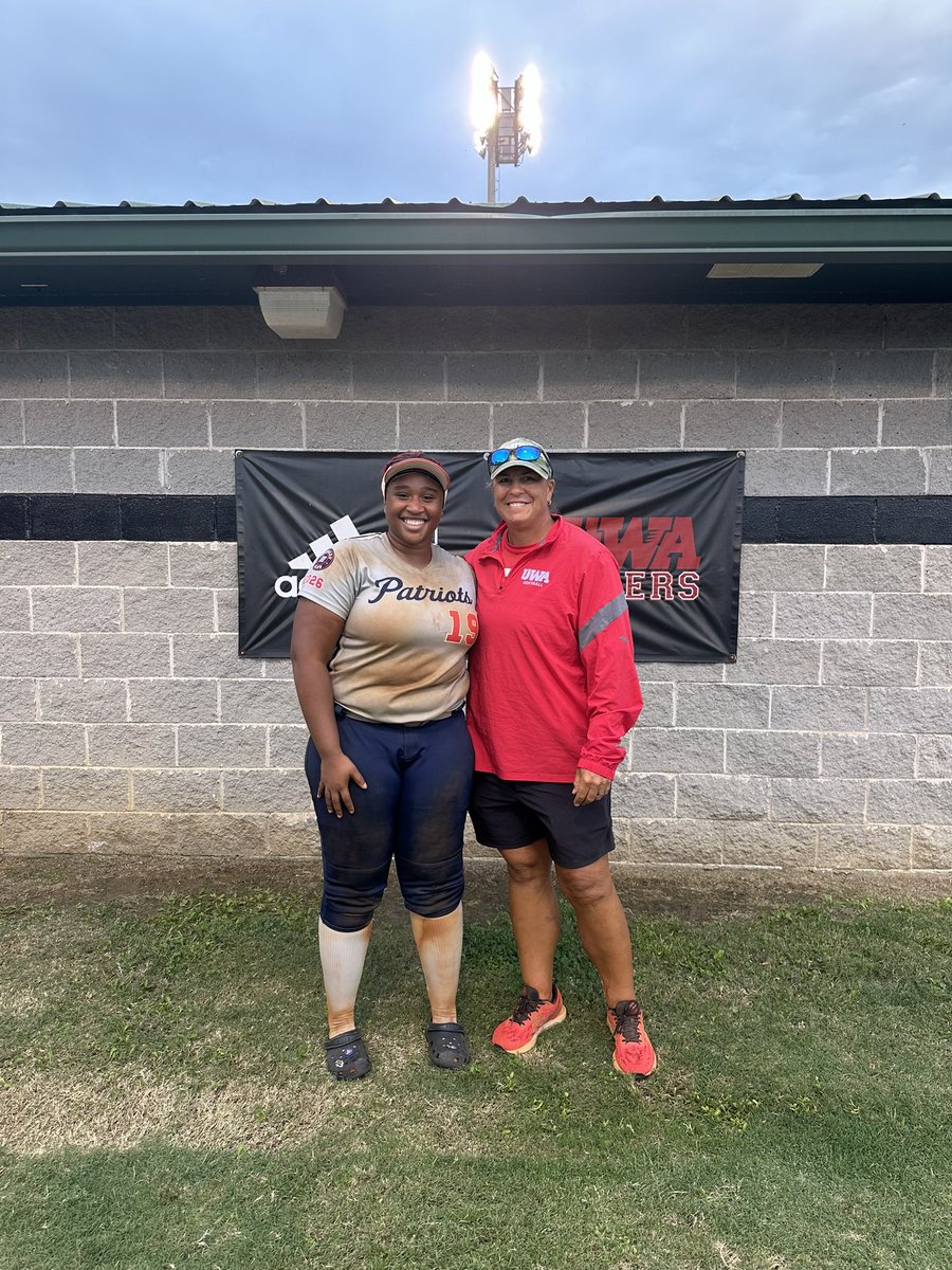 jordynbanks2026's tweet photo. I had an amazing time at the @UWA_Softball camp last weekend!! Thank you so much to @defo25 for teaching so many new this and a new drill!!!
#EverythingEarnedNothingGiven
@MarucciPPadgett 
@TateSoftball https://t.co/mGrIzR5t8a