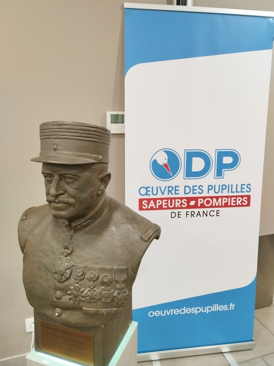 UDSP58's tweet image. Nos  félicitons à @BoslandJP pour son élection ce jour à la présidence de 
@OdpPompiers 
Félicitations également à Dominique Martin PUD du Doubs et à notre Vice président @OUDARDdavid58  élus au CNSPF administrateur titulaire et administrateur Sup de l'#ODP pour la  @bfc_region