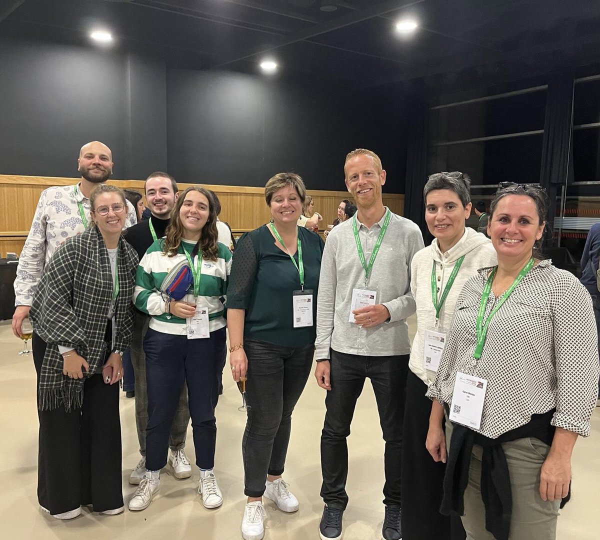 Texi_C's tweet photo. Ravie d’avoir pu présenter mon projet de thèse lors du congrès #MICROBES2024 organisé la @SFMicrobiologie à Lille et d’avoir partagé cela avec une partie de l’équipe @StaPath_CIRI @CIRI_Lyon ! https://t.co/rmX7i7tgBU