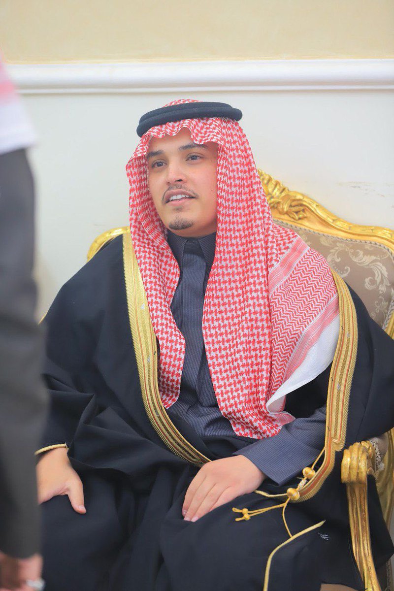 Al_rwqy1's tweet photo. ابأرك لأخي : محمد ترشيحه عضو في اللجنة الوطنية لمكاتب الاستقدام التابعة لـ #اتحاد_الغرف_السعوية
 الف مبروك يبو خالد ومنها لاعلى الطموحات 🤍 .. https://t.co/uYH8aOLi7D