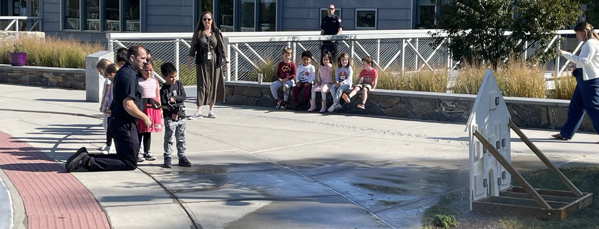 Future Greenwich firefighters?  What a great day for fire safety instruction at New Lebanon School ⁦⁦<a href="/GPSDistrict/">Greenwich Public Schools</a>⁩ ⁦<a href="/DrJones_GPS/">Dr. Toni Jones</a>⁩
