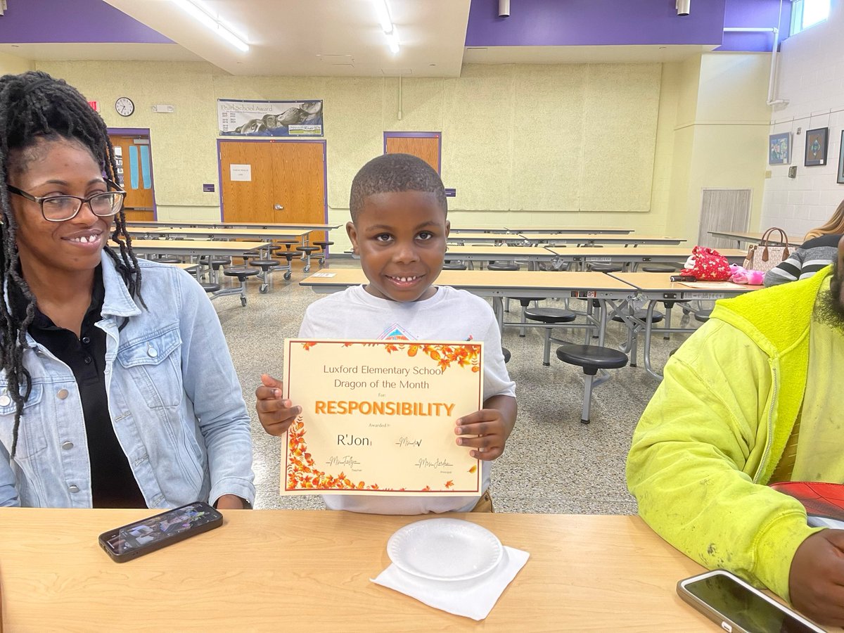 Congratulations to our September Dragons of the Month! These dragons were role models in their classrooms by displaying the character trait Responsibility! We celebrated them with a special ceremony and donuts! 🍩 <a href="/vbschools/">VBSchools</a> <a href="/nprj2010/">Allison Jordan</a> <a href="/Sarah_AllardVB/">Sarah Allard</a>