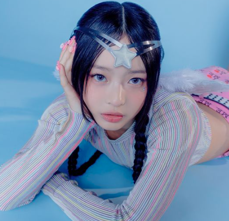 AboutMusicYT's tweet photo. NewJeans Hanni will go to the National Assembly as a witness to speak on the workplace bullying she experienced. https://t.co/ndCdYkDHYX
