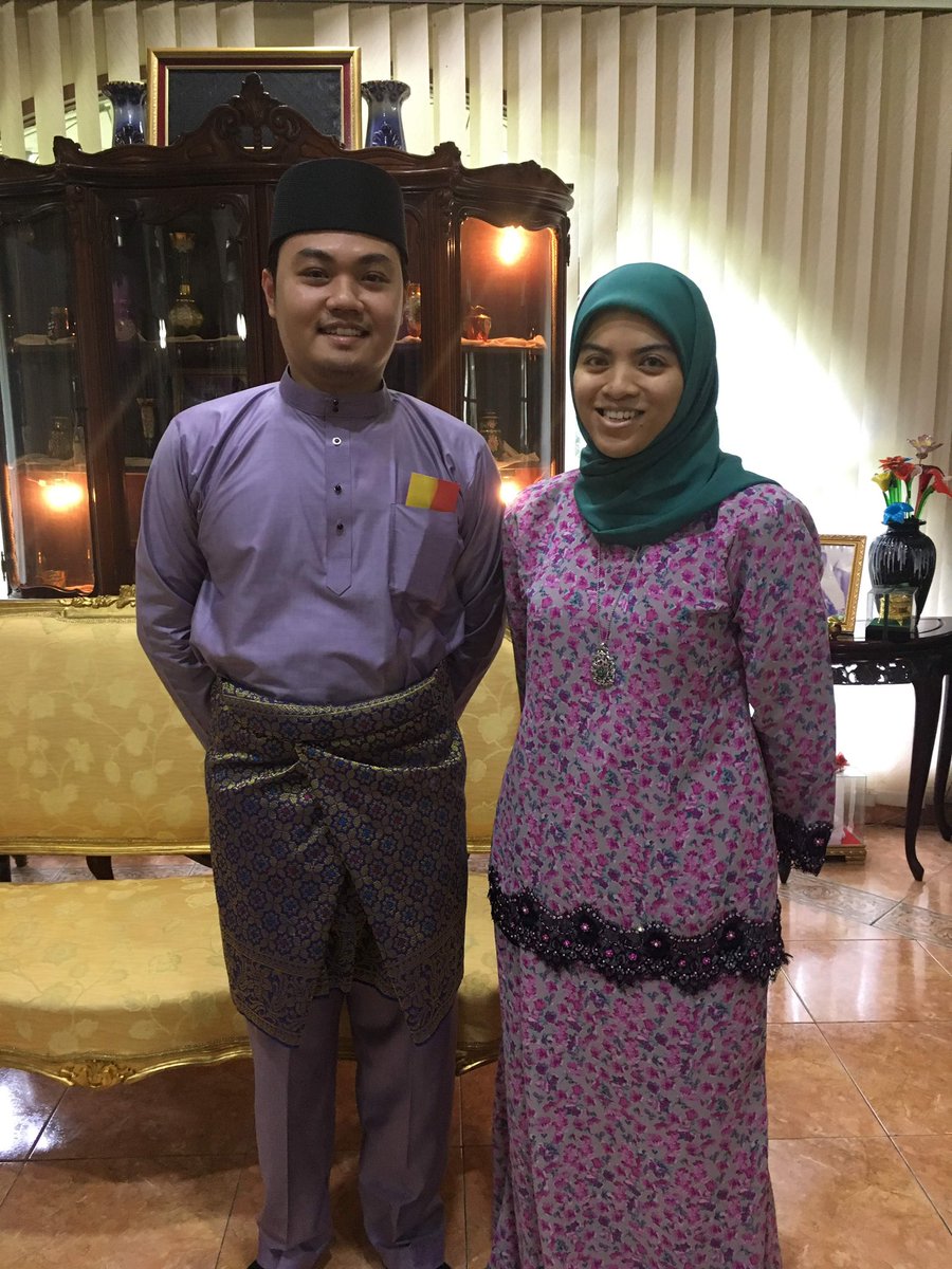eddahamad's tweet photo. remembering Rae. it has been a year and I still cry at the thought of you 😢🤍 https://t.co/yg7KMXAChC