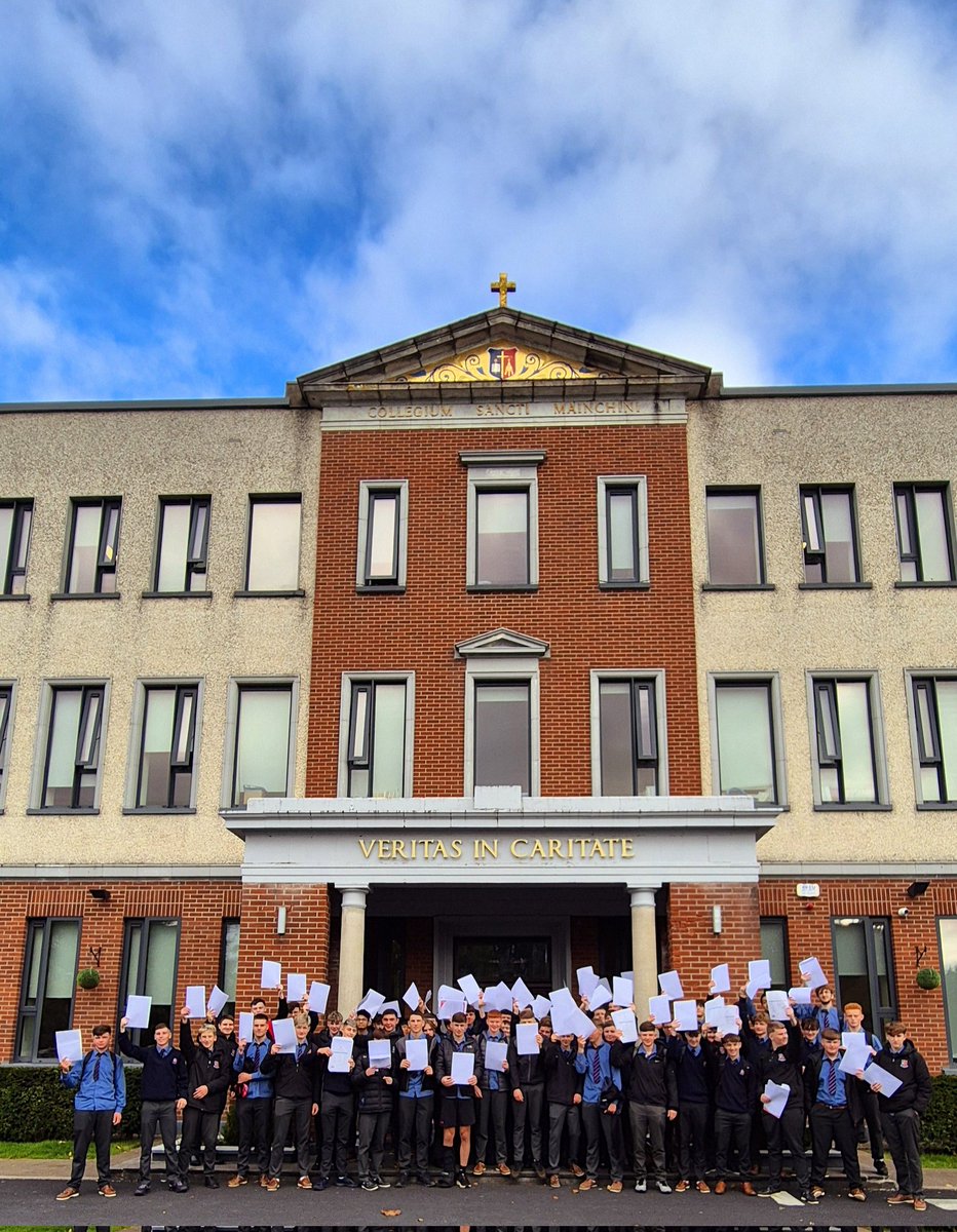St Munchin's College (@stmunchins) on Twitter photo Congratulations to all our Junior Cycle scholars who received excellent results this morning! Well done boys !! 💪💪 Congratulations to all our Junior Cycle scholars who received excellent results this morning! Well done boys !! 💪💪