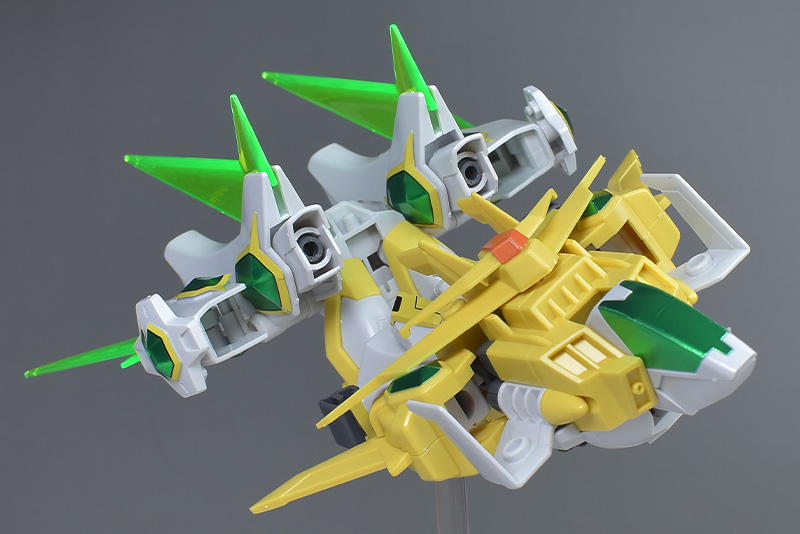 gundams_blog's tweet photo. 新しい記事を投稿しました。:SDBF スターウイニングガンダム レビューhttps://t.co/iZJJoskQlLガンダムブログはじめました #ガンダムビルドファイターズトライ #スターウイニングガンダム #SDBF #レビュー https://t.co/4kxKx3CS3k