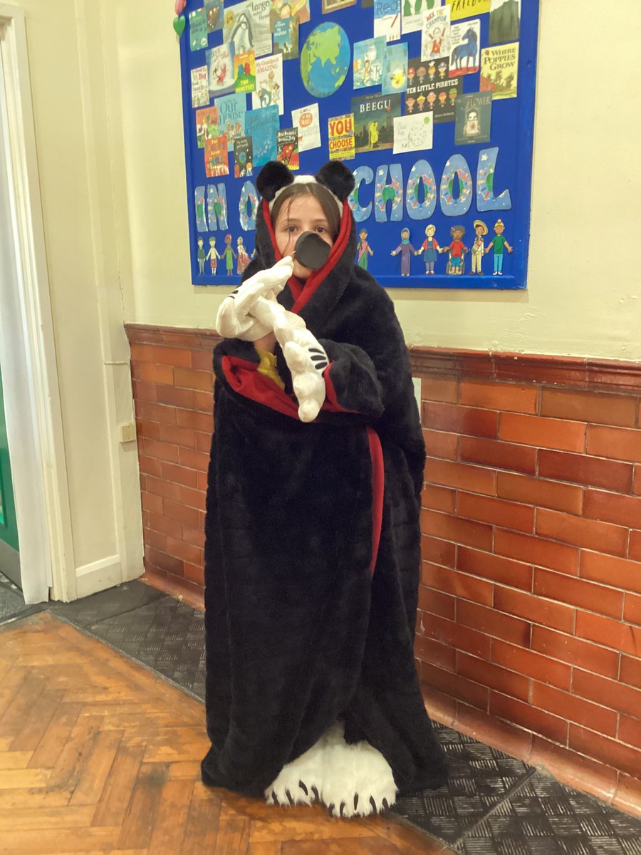 Year6Markeaton's tweet image. 🧠This week Y6 have been exploring evolution and adaptations including an experiment into ‘which beak is best’ - inspired by Darwin’s finches. #MPSScience #MPSHistory