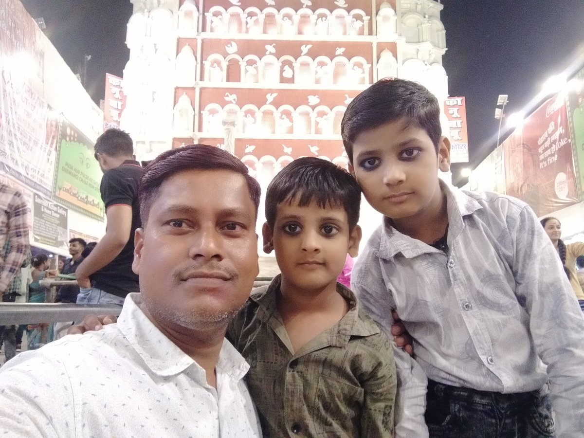 sanketkumar0762's tweet photo. दुर्गा पूजा मेले में बच्चों के साथ घूमना - फिरना हुआ,, https://t.co/r825nQd6IB