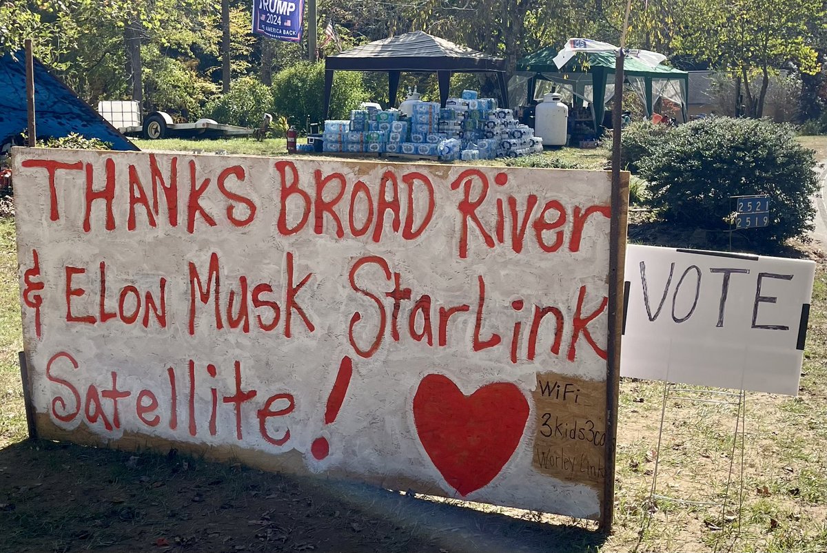Brett_Jensen's tweet image. I spent Tuesday outside of Bat Cave, located in the mountains of NC. It’s one of the hardest areas hit by Hurricane Helene 11 days earlier. I spoke to  residents that don’t have electricity, internet &amp;amp; cell service. I asked each of them about the help they’ve received from FEMA,…