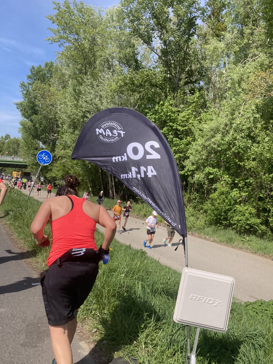 Reconnecting with <a href="/JacquieMillett/">Jacqueline Millett</a> this afternoon has been so inspiring- Learning from the pros on how to reframe sports injury by having the best support network around you. 

We met at #Bratislava marathon- was personally drawn by how she approaches races, running, work, play,