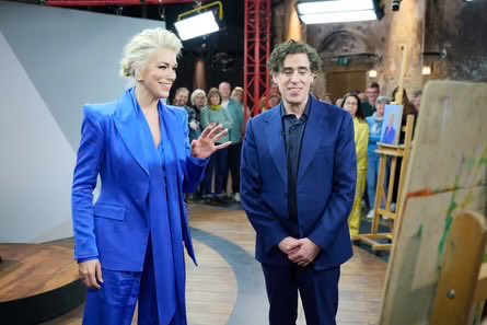 Stephen Mangan (@stephenmangan) on Twitter photo Portrait Artist of the Year is BACK and itās back tonight! <a href="/SkyArts/">Sky Arts Awards</a> 8pm. You donāt need a Sky subscription to watch. #PAOTY Portrait Artist of the Year is BACK and itās back tonight! <a href="/SkyArts/">Sky Arts Awards</a> 8pm. You donāt need a Sky subscription to watch. #PAOTY