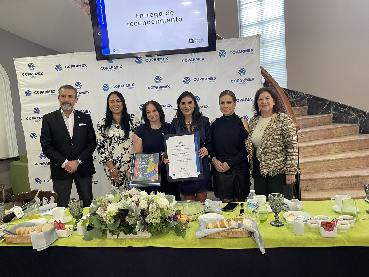 karina_ralcala's tweet photo. 🎉 Gracias a COPARMEX por reconocer mi labor en favor de las mujeres poblanas durante estos tres años en la Secretaria. Ha sido un placer trabajar de la mano con ustedes. 🎉🩷 #puebla #mujeresqueinspiran #juntassomosmasfuertes  #mujeresqueemprenden https://t.co/cvzfuO4DQY