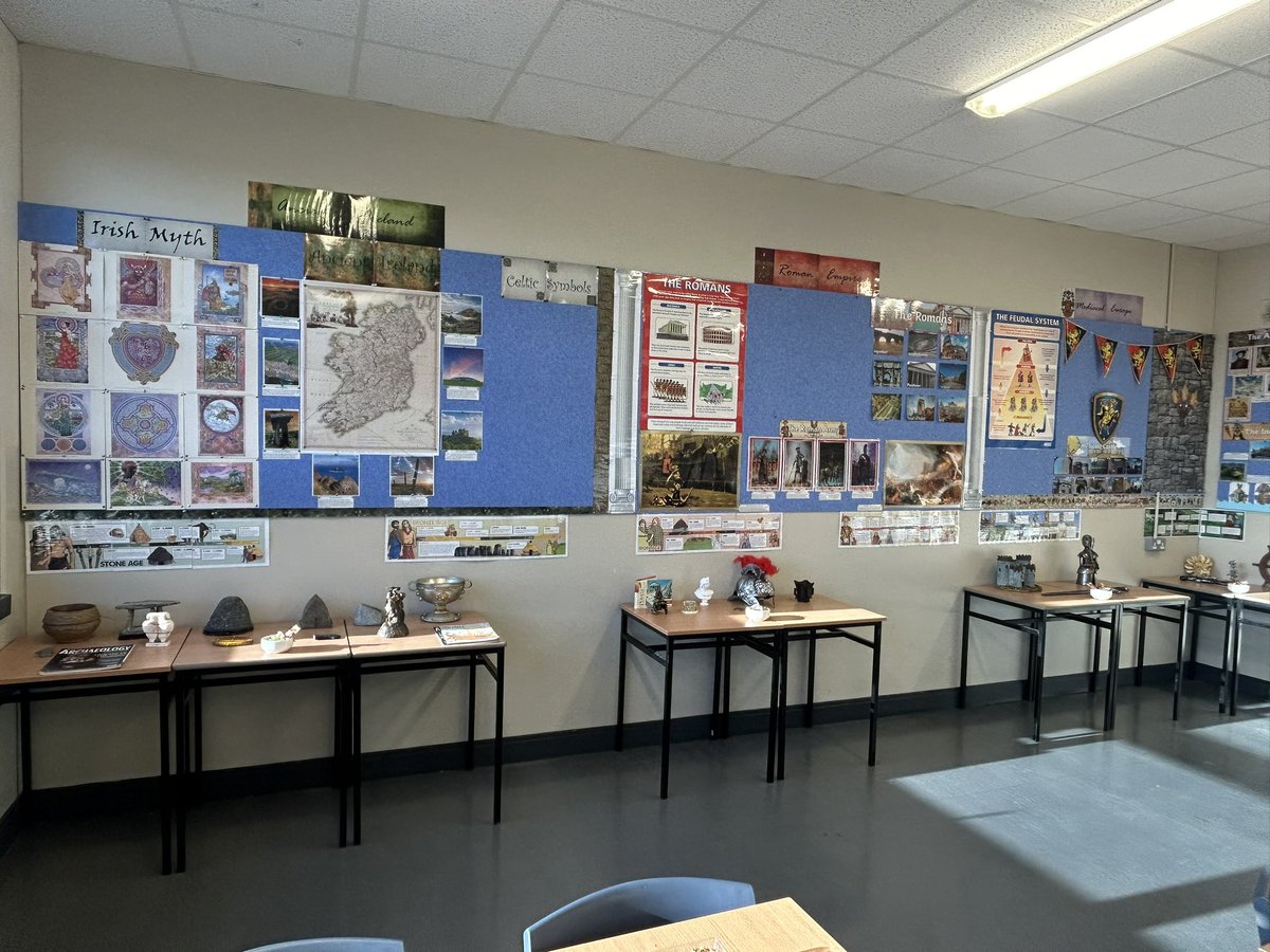 lharte_'s tweet photo. Open Evening 2024 @ClaregalwayColl 
#cbchistory https://t.co/qJZVKy9VIf