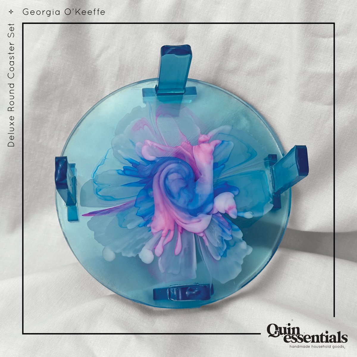 quinessentials_'s tweet photo. Been a little quiet on here, but I’ve been making stuff✨ made with @letsresin @moldsandshapes &amp; @dipon_de products
.
#resin #resinart #resincoasters #coasters #blooming #3dflowers #letsresin #Quinessentials #GiftGiving #householditems #householdgoods #etsy  #handmade #giftideas https://t.co/fEzJe7jKb5