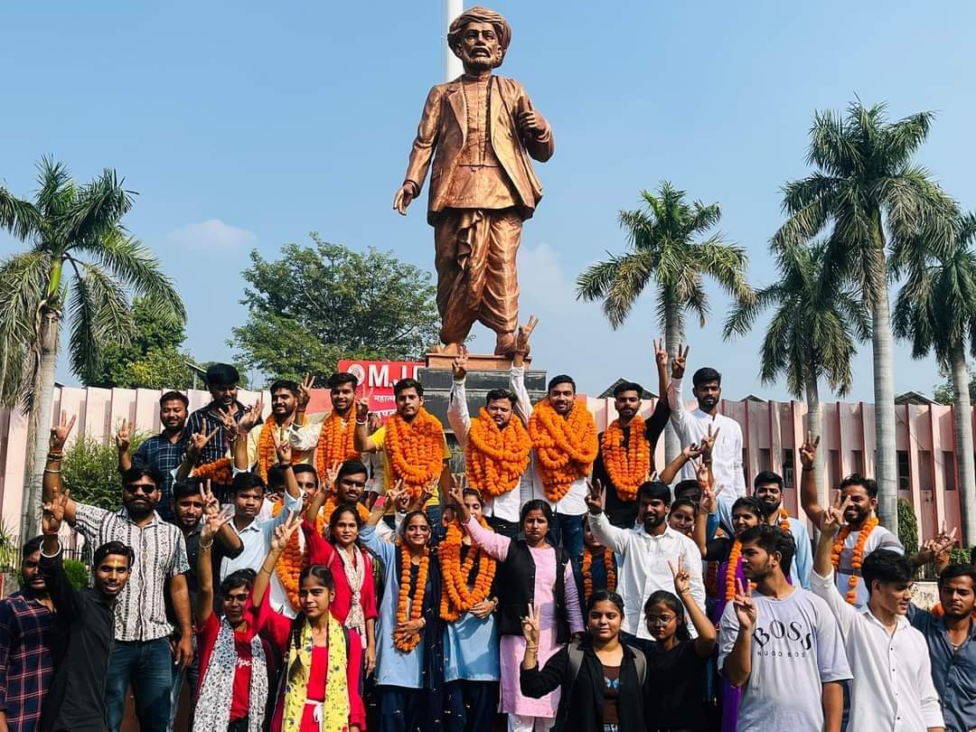Anshul4nation's tweet photo. आज अखिल भारतीय विद्यार्थी परिषद बरेली महानगर के द्वारा रुहेलखण्ड विश्वविद्यालय की नवीन इकाई का गठन किया गया, वर्ष 2024•25 के लिए निर्वाचित कार्यकर्ताओं को बहुत बहुत बधाई।
#ABVPBraj
#ABVPBareilly https://t.co/Qm3hNB8NaA