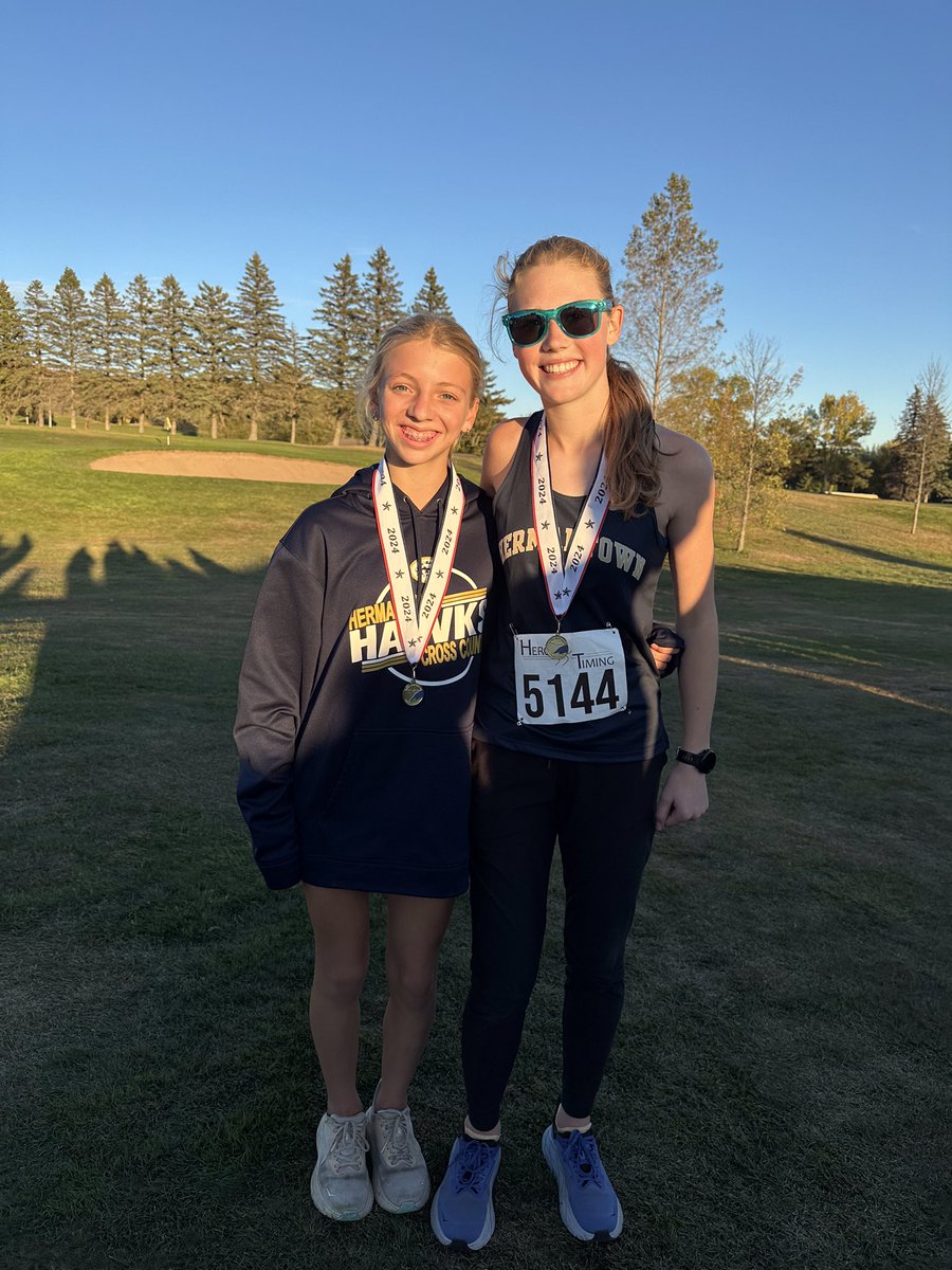 Hawks had 2 runners medal and make 1st team all conference yesterday at the LSC meet!  Ferrah LaLone placed 3rd and Zoey Lucarelli placed 6th.  Kenzie Davis placed 10th, a 2nd team honor in the girls race. Cooper Lucarelli placed 8th, a 2nd team honor in the boys race.