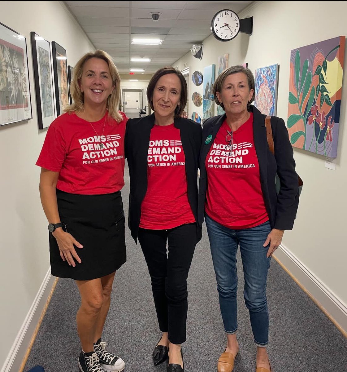 JustCallMeFoxy's tweet photo. MORE GREAT NEWS! With @momsdemand speaking in support, the Virginia Beach School Board adopted a secure storage resolution Tuesday. Our volunteers have ushered passage of *seven* resolutions statewide just this year, now covering over 400,000 students. #BeSMART #MomsAreEverywhere https://t.co/sYJZ3X53M8