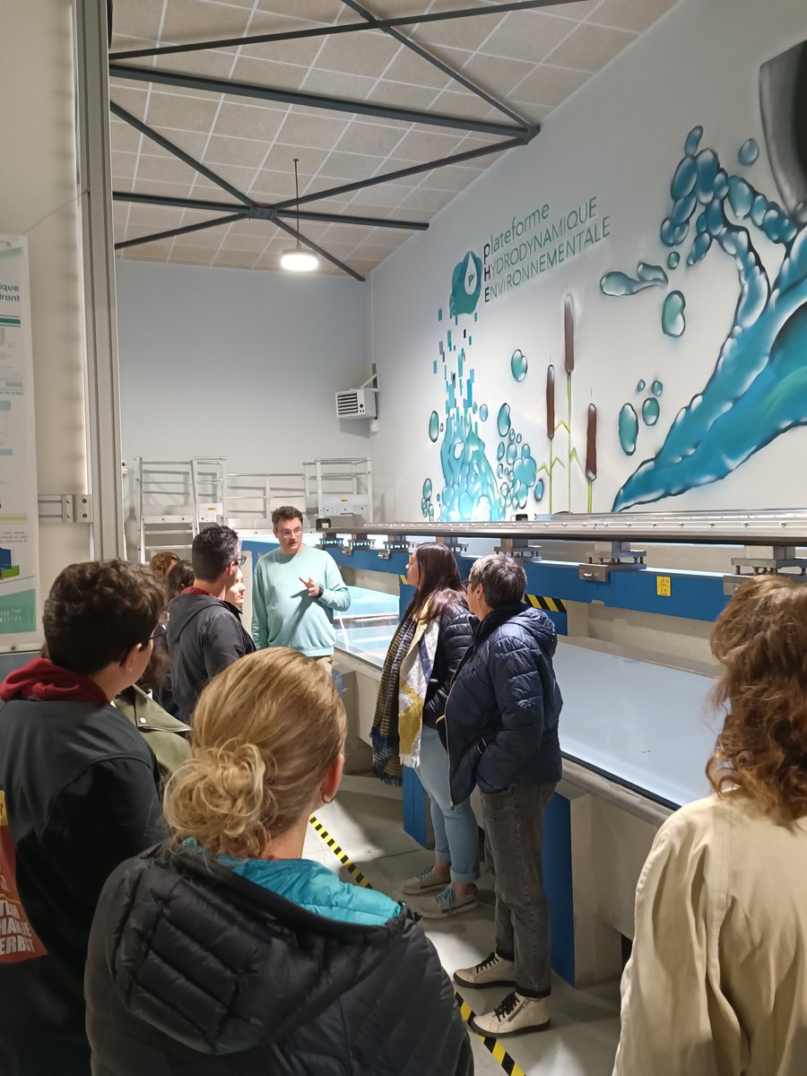 DR08_CNRS's tweet image. 🍀 12 privilégiés ont percé cet après-midi les secrets de la bataille d&apos;Actium lors d&apos;une visite insolite du @CNRS à l&apos;@InstitutPprime
Connaissances en histoire, linguistique, physique, océanographie... Ils ont aussi découvert l&apos;importance de la &quot;transdisciplinarité&quot; en recherche