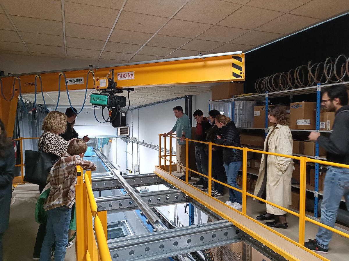 DR08_CNRS's tweet image. 🍀 12 privilégiés ont percé cet après-midi les secrets de la bataille d&apos;Actium lors d&apos;une visite insolite du @CNRS à l&apos;@InstitutPprime
Connaissances en histoire, linguistique, physique, océanographie... Ils ont aussi découvert l&apos;importance de la &quot;transdisciplinarité&quot; en recherche