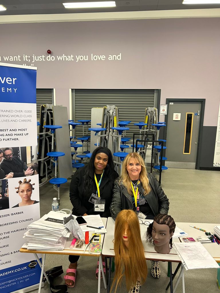 Nickyoliverhair's tweet photo. Our teachers, Laurèl &amp; Michelle, visited Moorside High School for a Careers Open Day, inspiring the next generation of school leavers with exciting career opportunities in hairstyling! 💇‍♀️

#Hairdressing #CareersDay #InspiringFutures #SchoolLeavers https://t.co/RRynyWVXEA