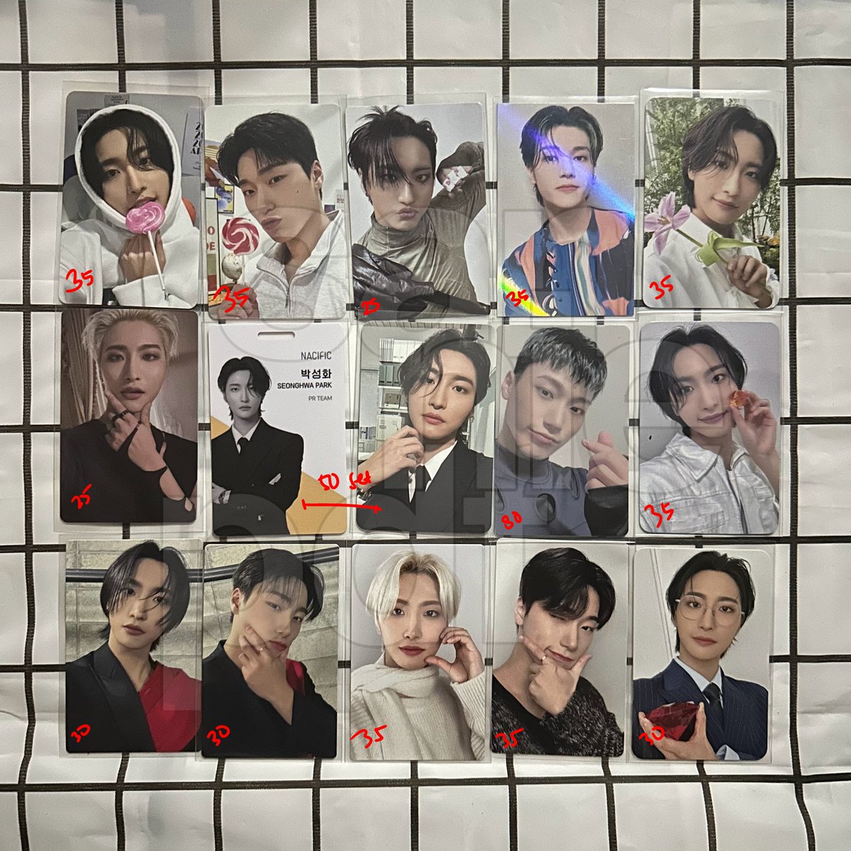 [ wts / want to sell / lfb ] 

♡ include packing (exc adm 🍊)
♡ bisa co 10.10
♡ splitpay only (spay or tf bank)

📍Jakarta.

t. pc atz ateez photocard