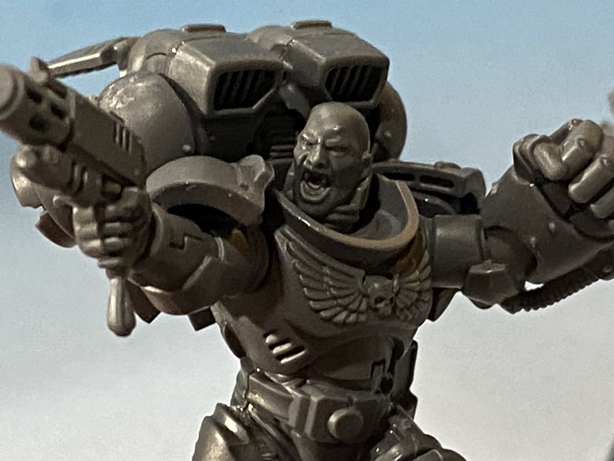 warmaster_tpm's tweet photo. Next up on the bench. 5 new Death Company.  #deathcompany #bloodangels #warhammer40k #gamesworkshop #WarhammerCommunity https://t.co/s3X4wZmU1A