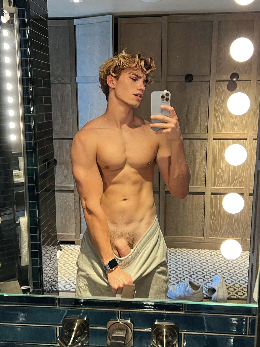 Benjamin (@i1predestinato) on Twitter photo 