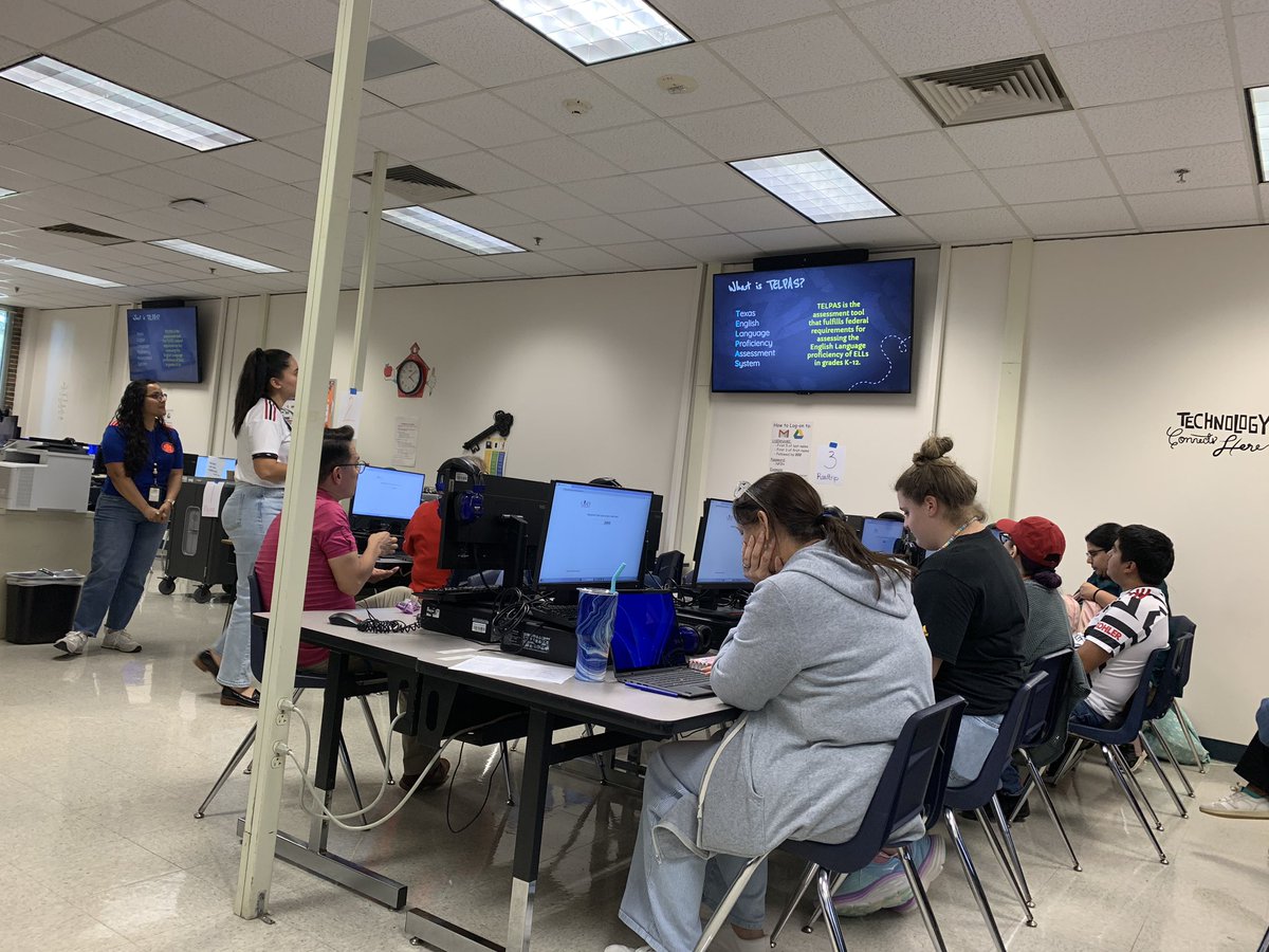 Kelly Curry tweet media