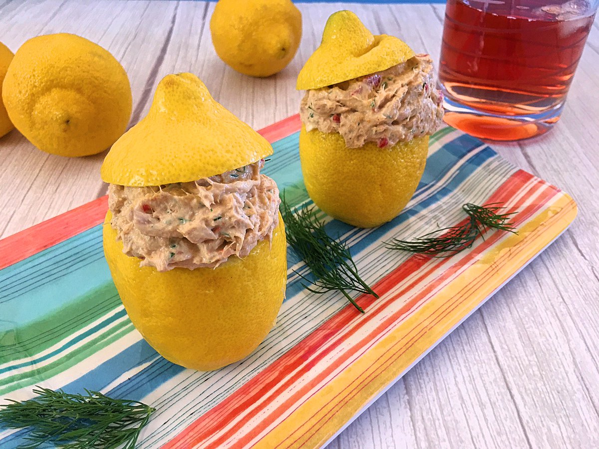 clubfoody1's tweet photo. Today is #TunaDay 🐟
Tuna Stuffed Lemons... perfect for Canadian Thanksgiving! 🍋🇨🇦🦃
(check out my previous posts 👇 for tuna recipes😋 + more on CF WEBSITE 😉)
#YouTube 📽️: https://t.co/DKjVUKvTXQ
#RECIPE ➡️: https://t.co/PStYJrf2Ez
@EventGuideToday @DiningGuide2Day https://t.co/ZyPfJuolyi