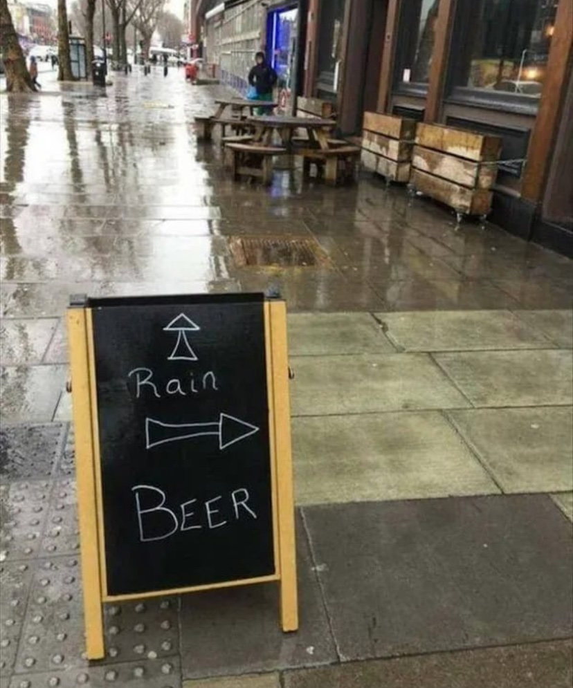 nocontext_paul's tweet photo. Sum up the UK in one picture https://t.co/AynFmjw4Vr