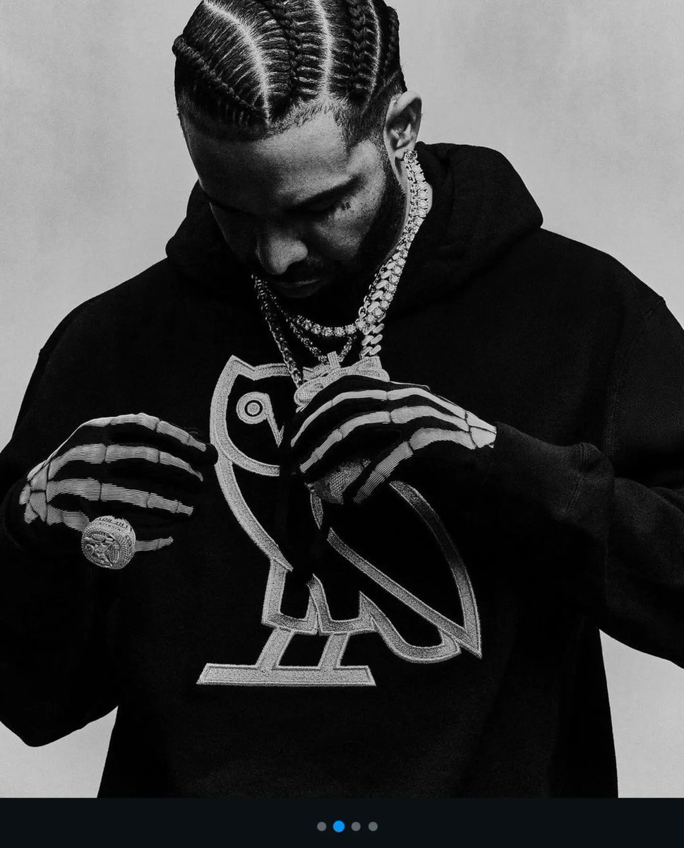 realogmillions's tweet photo. #Drake x OVO for OVO's OG Collection🦉 #real #realrecognizerealsouthsouth https://t.co/PsuHRRXEWI