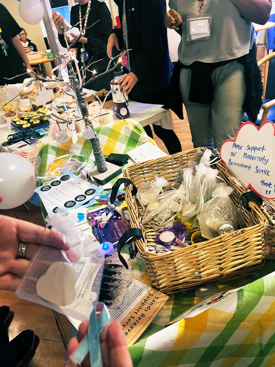 _misshr_'s tweet photo. Baby loss awareness week bake sale to support families and in memory of the babies who were born asleep and/or left the world too soon @MaternityWX https://t.co/rNOj0o3gsM