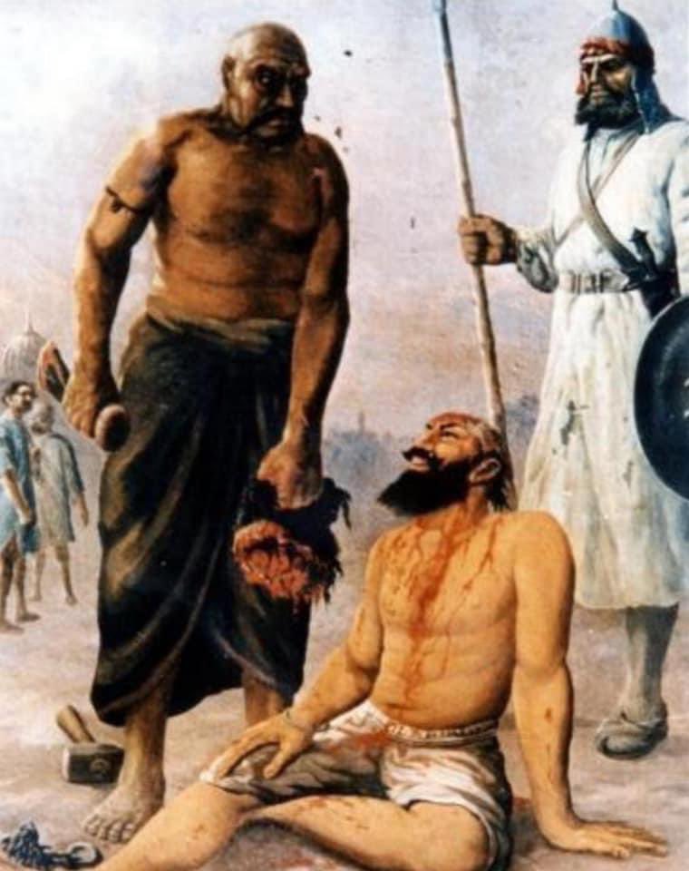 HinduSikhCanada's tweet photo. Today, we remember the extraordinary sacrifice of #BhaiTaruSingh Ji. He was given a choice by the Mughal governor to convert to Islam or loose his life. He chose to keep his Dharma, enduring brutal removal of his scalp. His courage is an eternal symbol of resilience. https://t.co/e5hnoxy2Mh