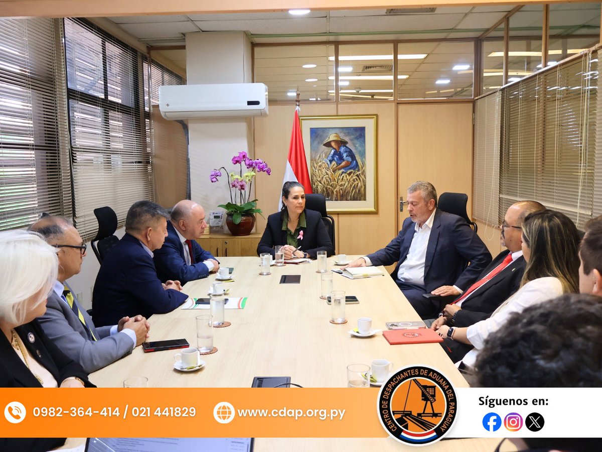 cda_py's tweet image. 🏗️🏭🇵🇾CDAP participa de importante Audiencia con el @MIC_PY 🇵🇾🏭🏗️
#industria #comercio #parati #InformaciónParaTi