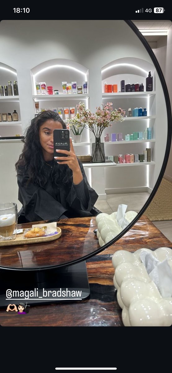 GioKarchaoui's tweet photo. Nouvelle coiffure pour Karchaoui 😍 https://t.co/x19OntRh7y