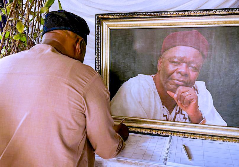 GovernorAUF's tweet photo. Today, alongside members of the National Assembly, Amb. James Barka, Hon. Kwamati, Hon. Zakariya Nyampa and friends, we paid a condolence visit to the family of the late Jonathan Silas Zwingina. Our prayers and heartfelt sympathies are with his wife and loved ones during this moment of grief. May his soul rest in peace.