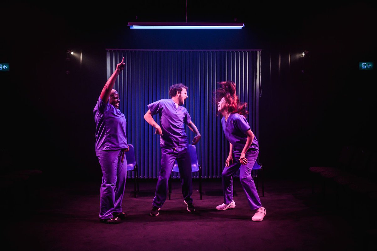 We opened last night and had an incredible time 💙 thank you to everyone who came and filled the house out !! 

Tonight is guest night, but a few last minutes tickets have been released so grab them 👀

Our last show is Sat 12th so book now

🎟 - brixtonhouse.co.uk/shows/housemat…