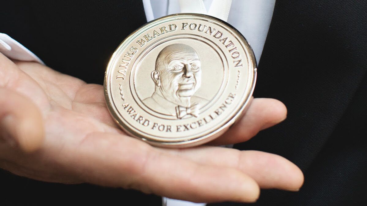 misorobotics's tweet image. While Flippy may not be eligible (or is he? 😉) for a @beardfoundation Award, we encourage our community to support our friends at the Beard Awards and nominate the culinary leaders who are shaping food experiences in your local communities. Nominations are open now:…