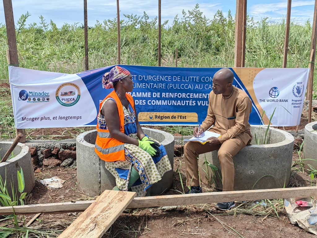 WFP_Cameroon's tweet photo. @WorldBank @diplocam_minrex @MinaderCm @minepat237 @MinsanteCMR @PlanCameroon @lutheranworld @ASAD_BERTOUA @globalhand #Cameroon🇨🇲

Today, the @WorldBank TPM mission visited 3⃣ communes in the East, observing 7⃣ #HighLaborIntensity sites #HIMO and a nutrition center supporting 2⃣0⃣0⃣ children while engaging with 9⃣3⃣ beneficiaries. 

#PULCCA
#SavingLives
#ChangingLives https://t.co/6HVYx3KIjH