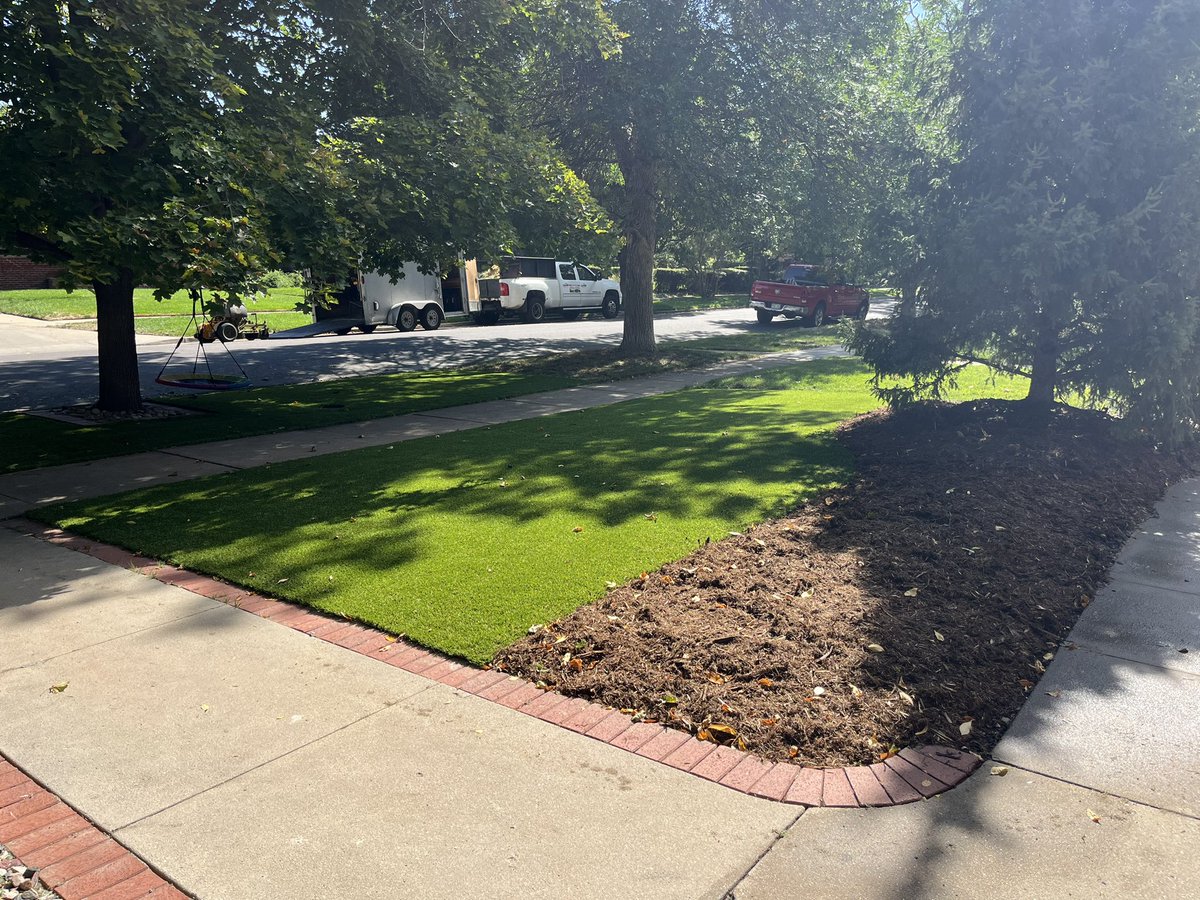 We are still pushing through the year at Go Turf. Here are some photos of some awesome projects we have completed recently between our Colorado and Nebraska locations! #ColoradoTurf #NebraskaTurf #artificialturfinstallation