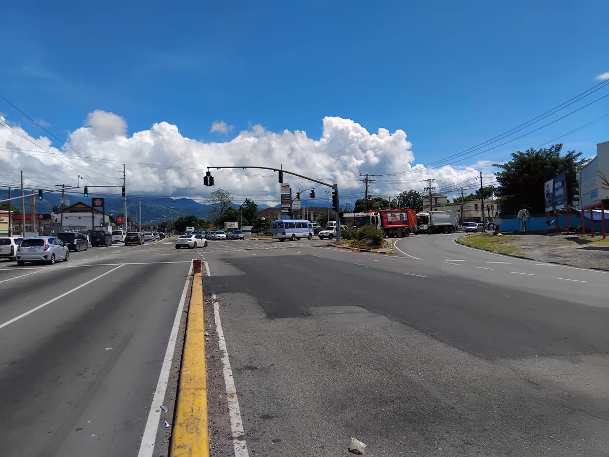 NestaJA's tweet photo. #PatchingUpdate
Boulevard https://t.co/hJft3nUcVW