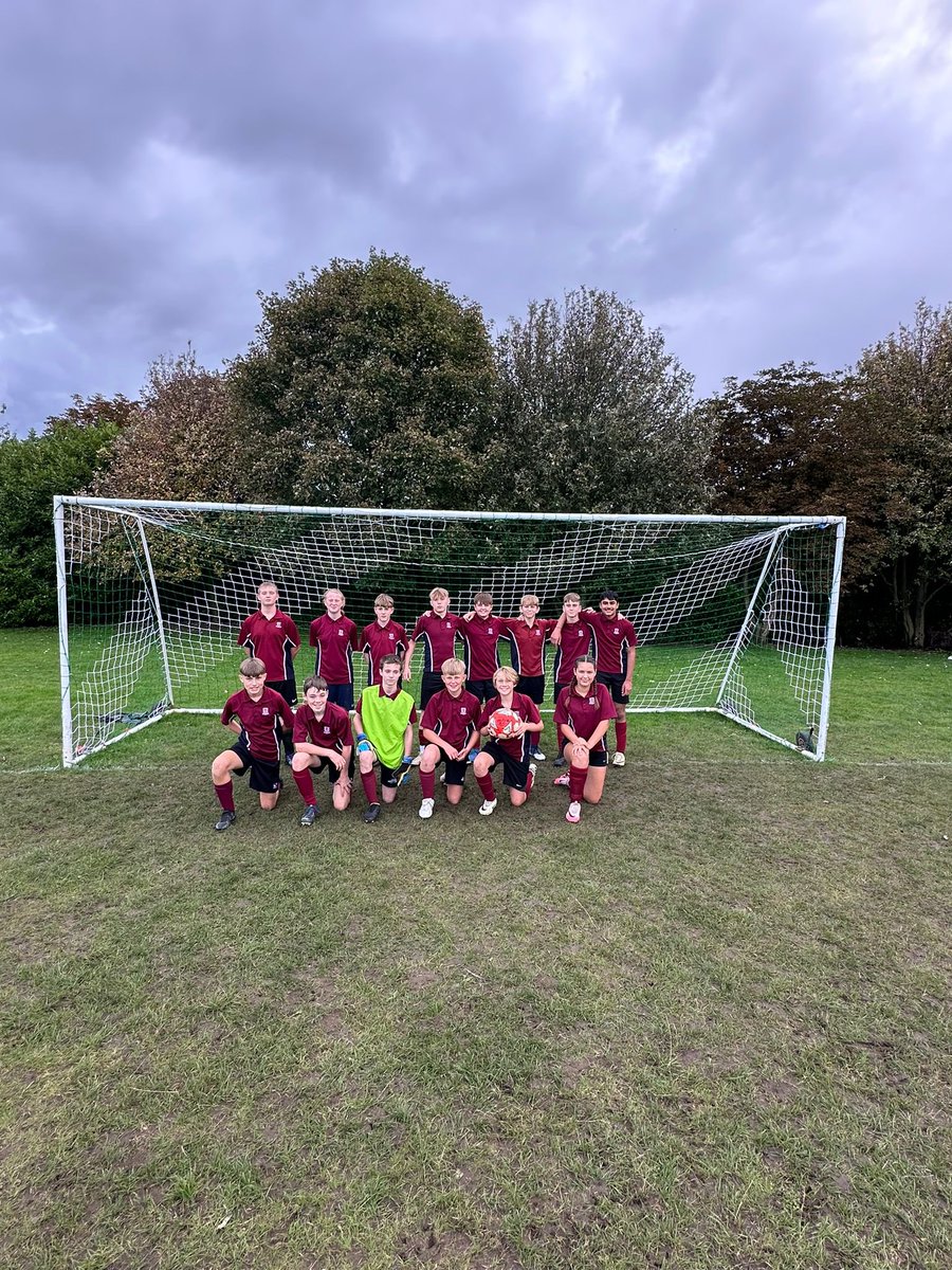 A great sporting night with Caistor Yarborough hosting us for Netball and Football. 

Fantastic wins for both the yr 7 and 10/11 Netball Team.

Y9 lost 3-1 in a very competitive Football game and yr 7 won 2-1.