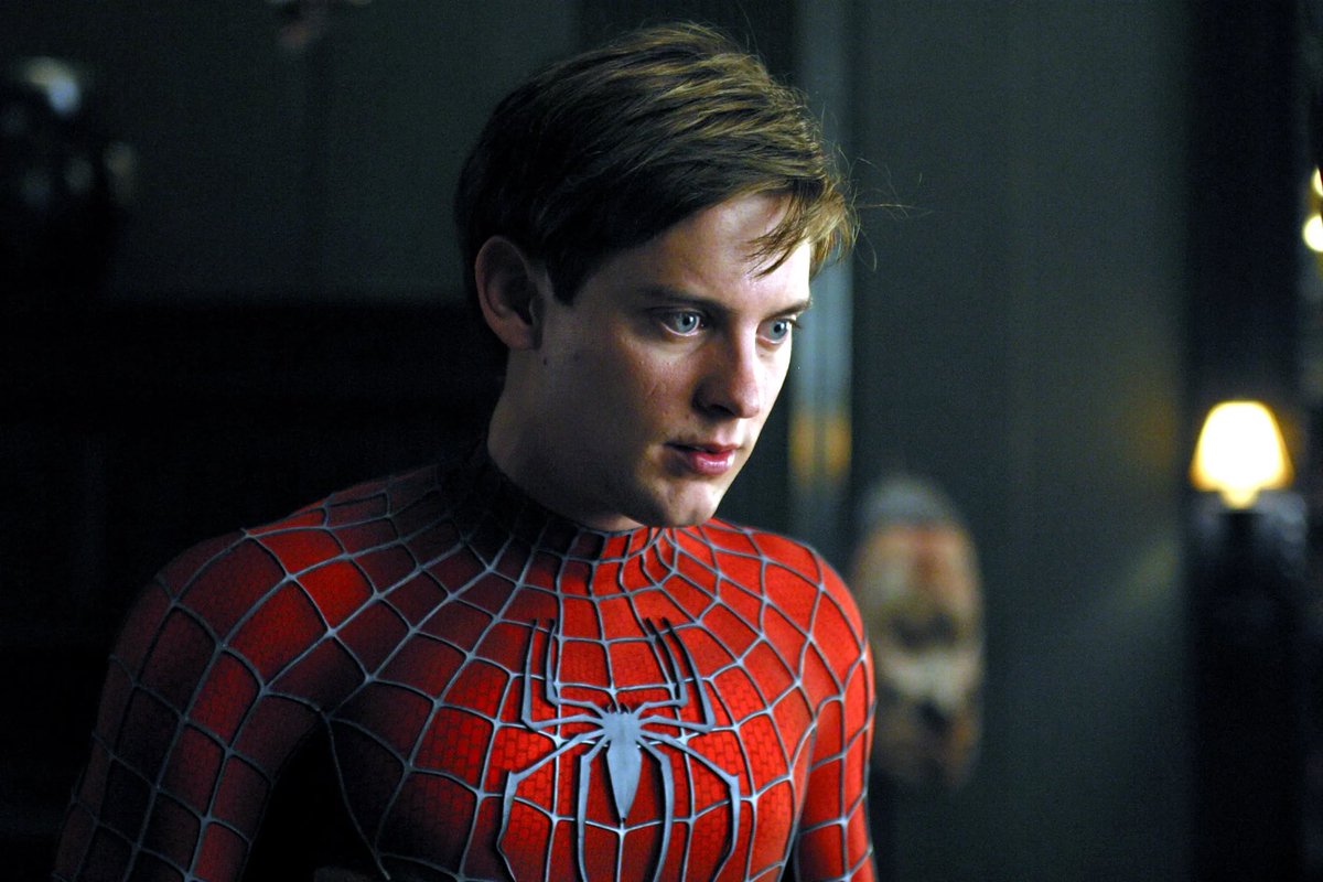 Andrew Garfield says that Tobey Maguire is his favorite Spider-Man.

“(but I love Tom)”

(Source: <a href="/VanityFair/">VANITY FAIR</a>)