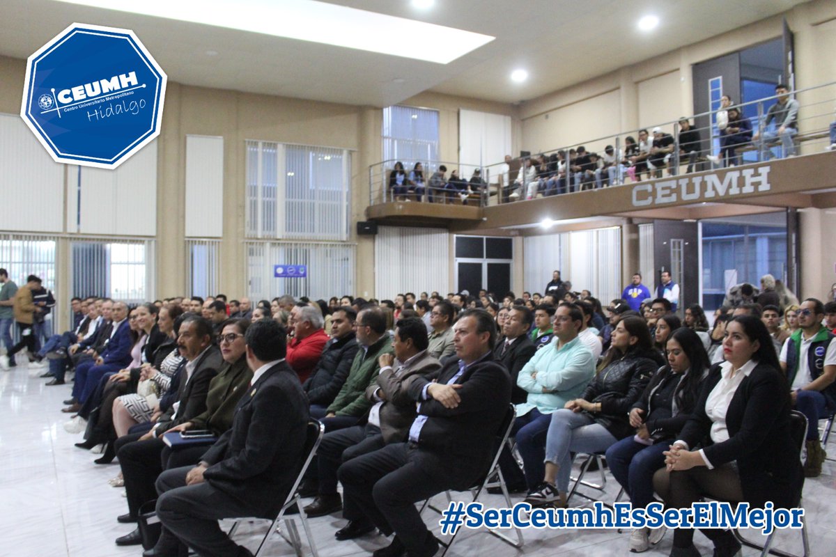 ceumh1's tweet photo. Entre amigos, anécdotas y un gran ambiente se llevó a cabo la Presentación del Libro "Los Errores de Campaña"en el auditorio de CEUMH. 📚
@natycastrejonv @EduardoJavierBG @DanielFragosoT @DanielVazquez77 https://t.co/K2Oww4OSy4