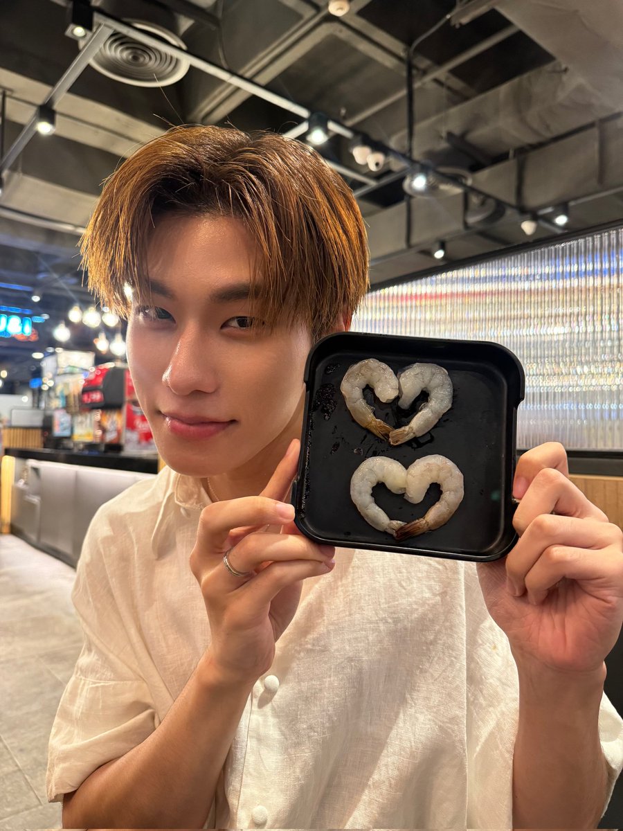 TOTOGABACK's tweet photo. ฝันดีฮ้าฟฟ 🩷❤️ https://t.co/wuOBui7yGX