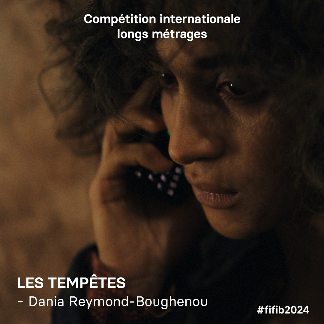 fifib33's tweet image. [ LES TEMPÊTES - DANIA REYMOND-BOUGHENOU ]
La trame musicale conduite par Dan Levy est un renfort essentiel à ce film-labyrinthe, mutant sublime autant enquête journalistique sous tension que tragédie de l’exil. Film passionnant incubé au CLOS, la résidence d’écriture du FIFIB.