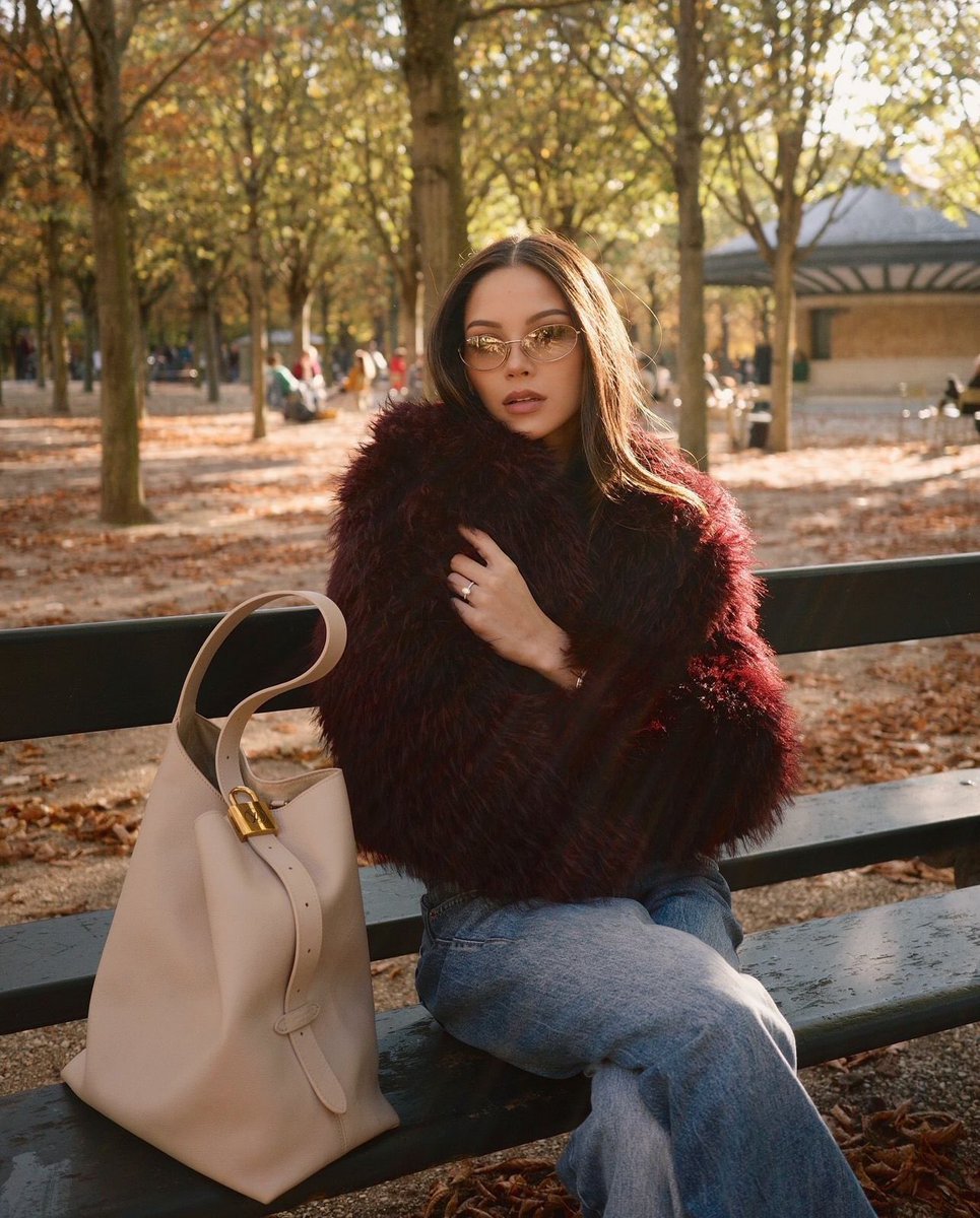 alyssa98noted's tweet photo. 🤎🍂 https://t.co/MRxrPOl0Wl