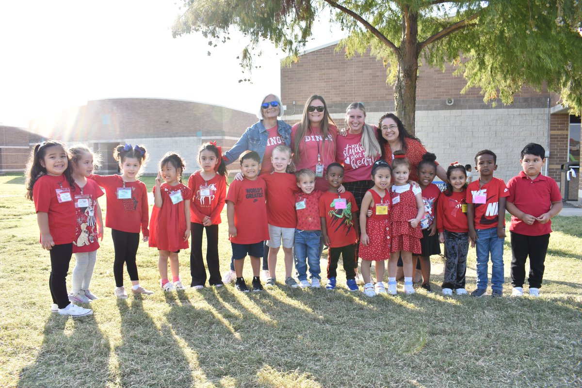 WylieISD's tweet photo. โค๏ธYesterday was about raising awareness for dyslexia, and we loved seeing everyone in their vibrant red! Thank you for showing your support! ๐ป๐๐๐๐๐๐๐, ๐๐ ๐๐๐ ๐๐๐๐ ๐ ๐
๐๐๐๐๐๐๐๐๐!โค๏ธ
#DyslexiaAwareness
#WeareWatkins
#doddsquad
#betheplus2 https://t.co/SvNAVhX7XO