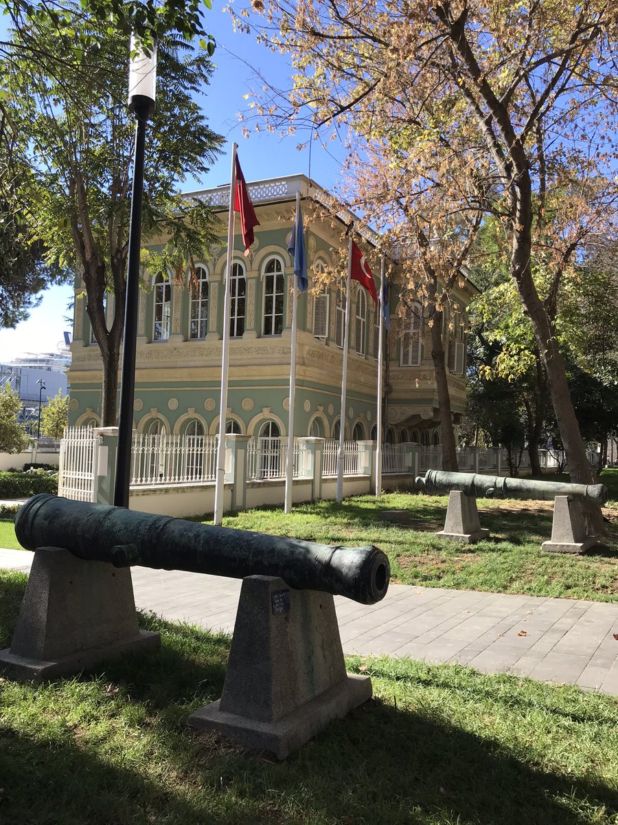 CvkPinar's tweet photo. Bijou of Constantinople yani İstanbul’un mücevheri olarak anılan Tophane Kasrı.

Benim de tarih danışmanı olarak katkı sunduğum Tophane Kasrı, “Tophane Kasrı, Geçmişten Günümüze Bir Bakış” isimli sergi ile tarihinde ilk defa ziyarete açıldı.#tophanekasrı #msgsü #tophaneiamire https://t.co/EwmeN0Ur2r