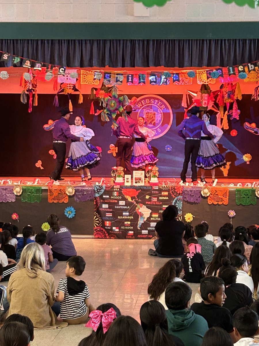 Sunnyside HS Folklorico performing at Webster Elementary.